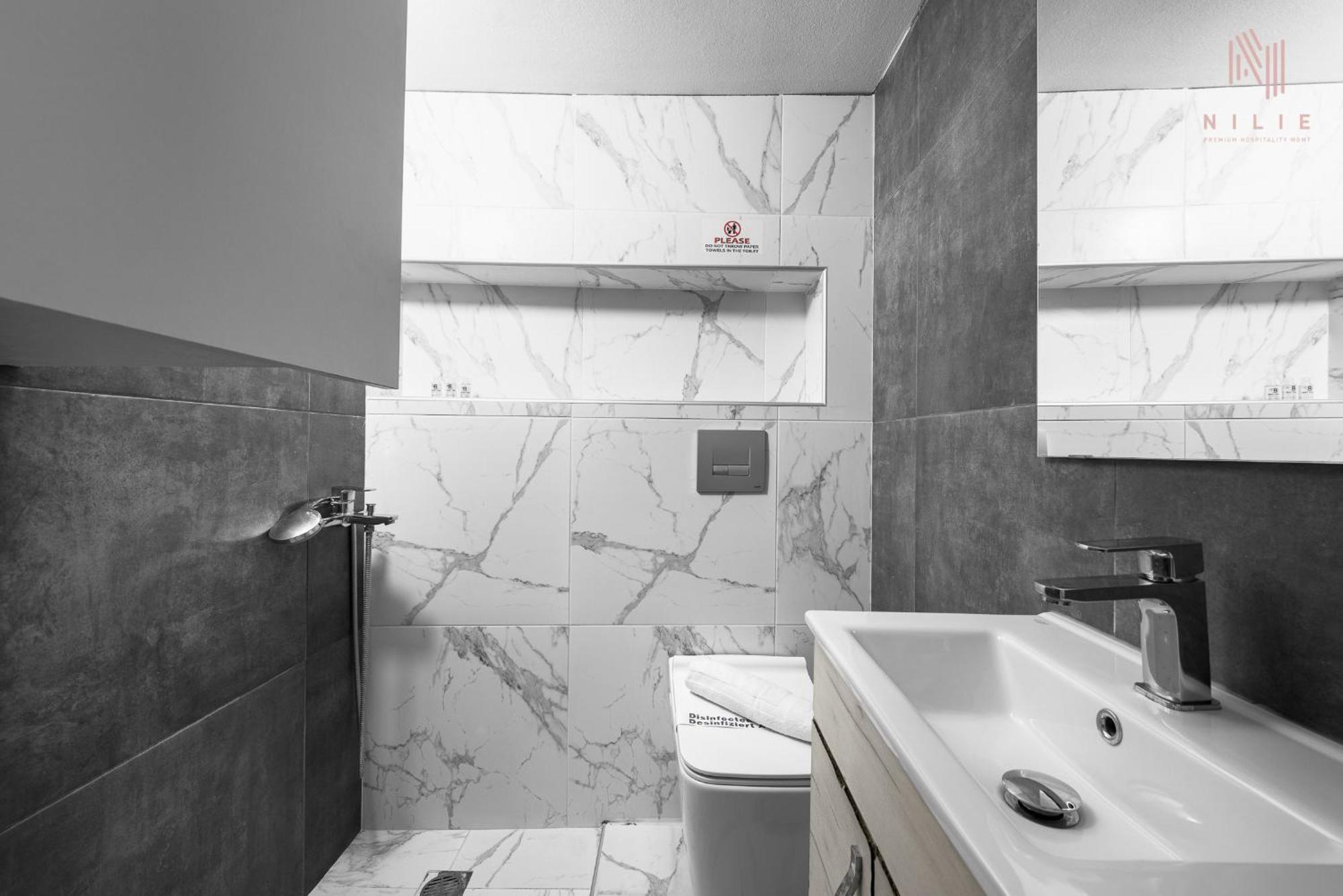 Denizen Penthouse, Nilie Hospitality Mgmt Apartment Thessaloníki Ngoại thất bức ảnh